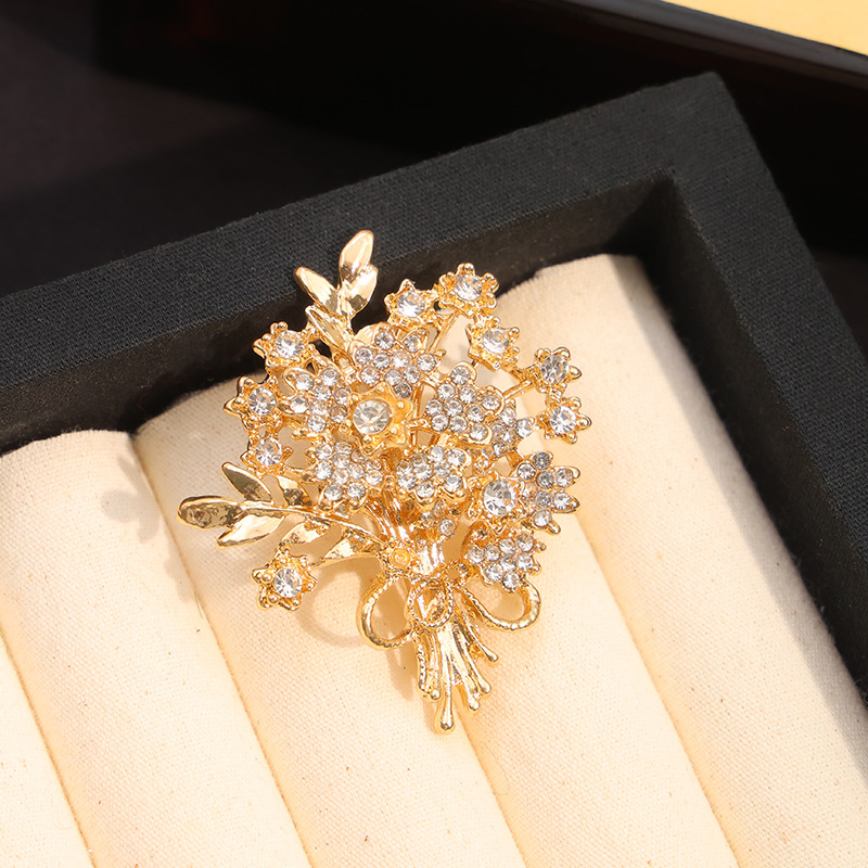Luksusowe broszki dla kobiet i – Men Accessories Bouquet recenzja i cena